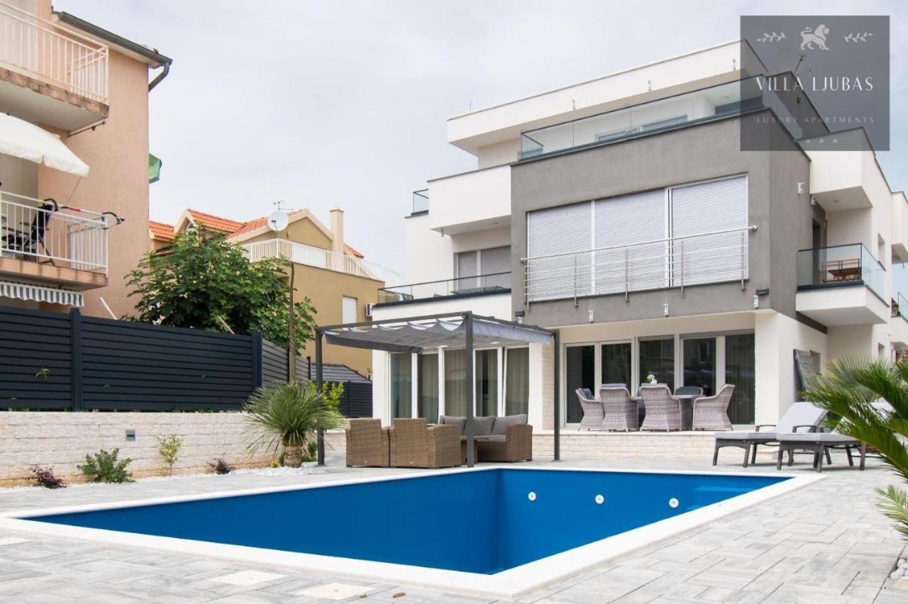 Villa Ljubas Srima Exterior photo